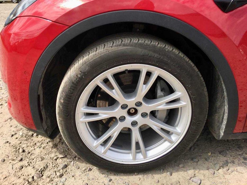 Продається Tesla Model Y