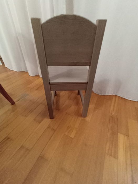 2 Cadeiras de crianca ikea