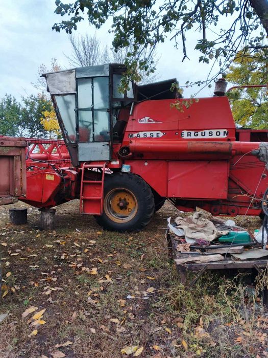Комбайн massey ferguson 440