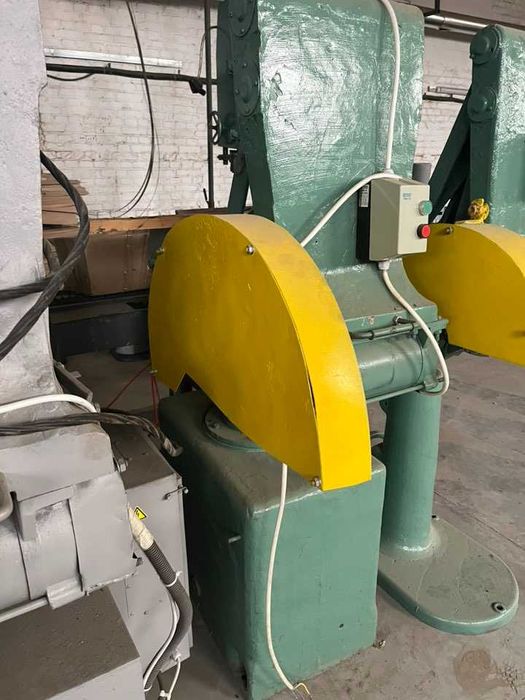 Верстат торцювально-маятниковий