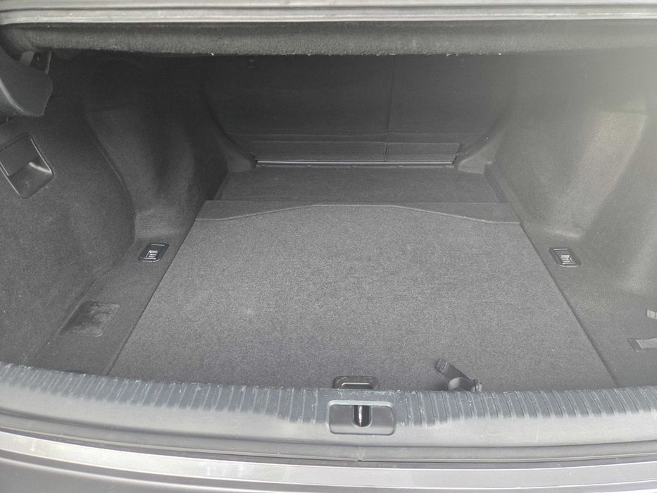 Lexus IS 300h Executive