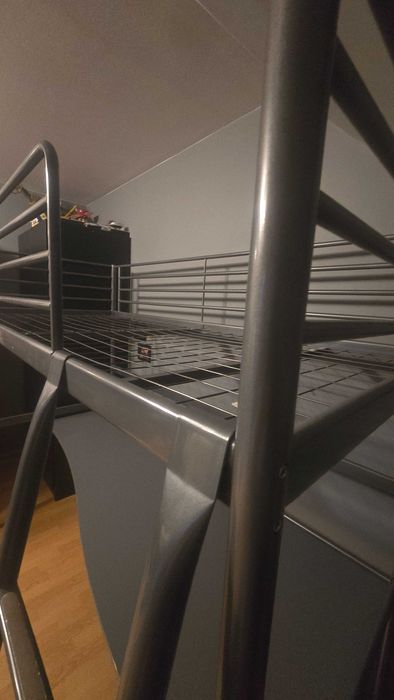 Sprzedam Łóżko piętrowe, metalowe + biurko