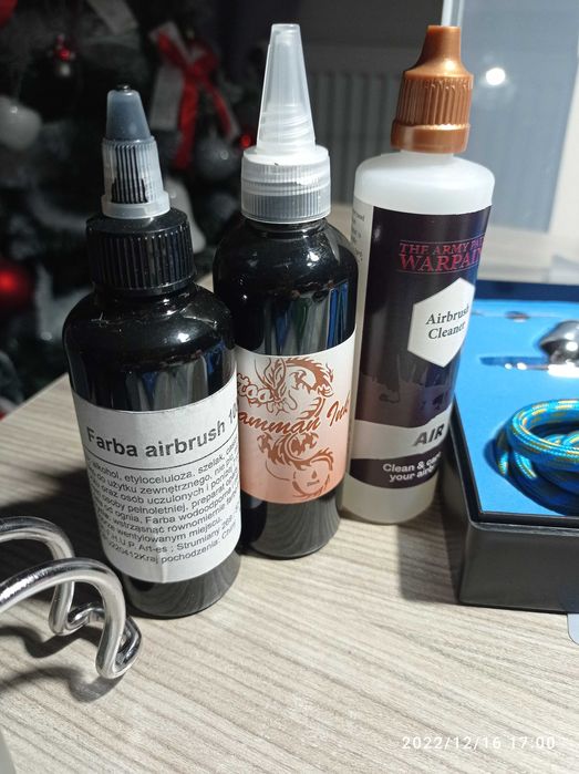 Aerograf, kompresor, farby, igły, wzorniki