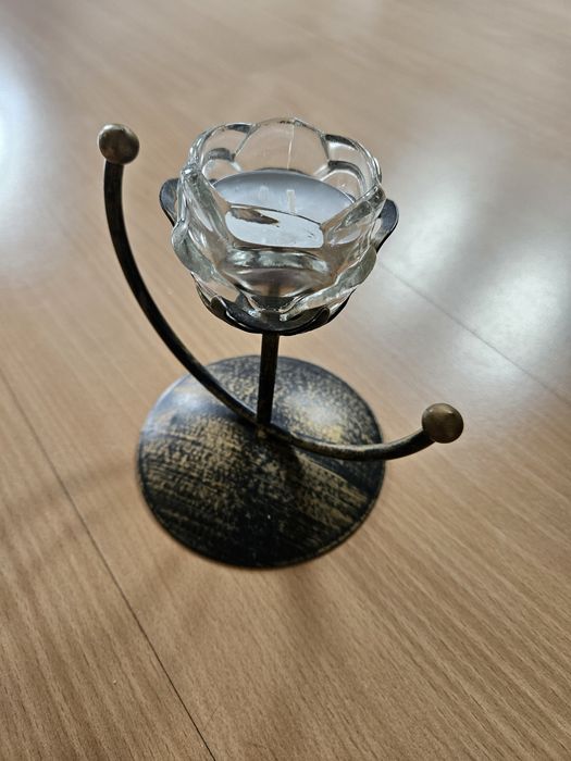 Świecznik na małą świeczkę