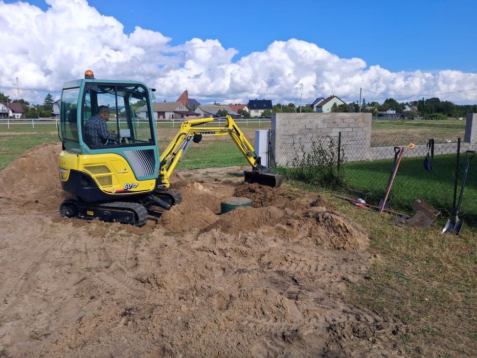 Wynajem minikoparka  Yanmar SV17