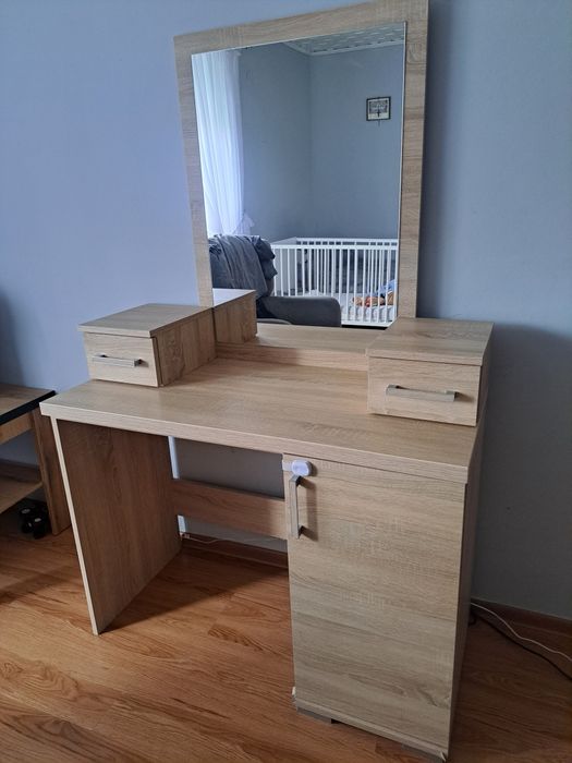 Sprzedam toaletkę