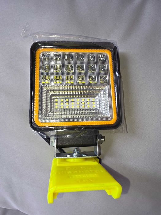 Lampa led mocna na aku dewalt