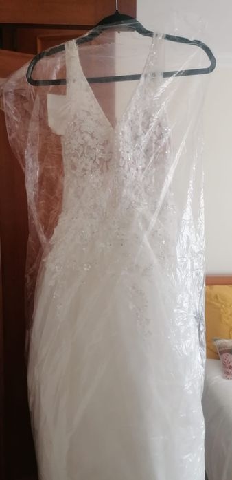 Vendo vestido noiva ótimo estado