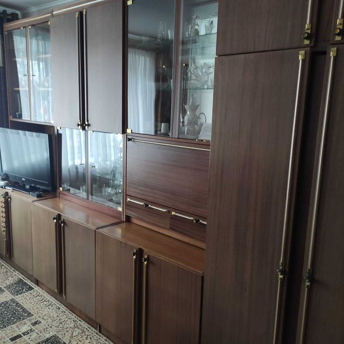 Терміново! Продається стінка у вітальню