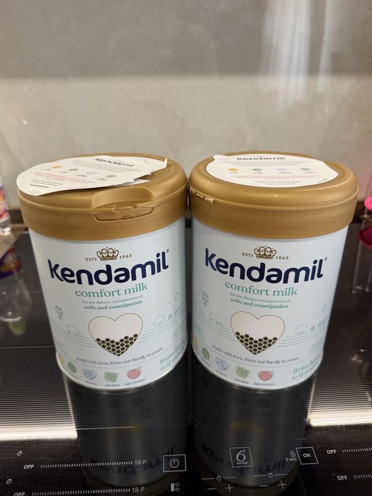 2 банки дитячої суміші Kendamil Comfort