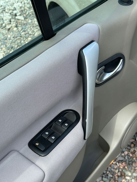 Продам Renault Scenic 2006 рік можлива розстрочка, кредит, обмін!