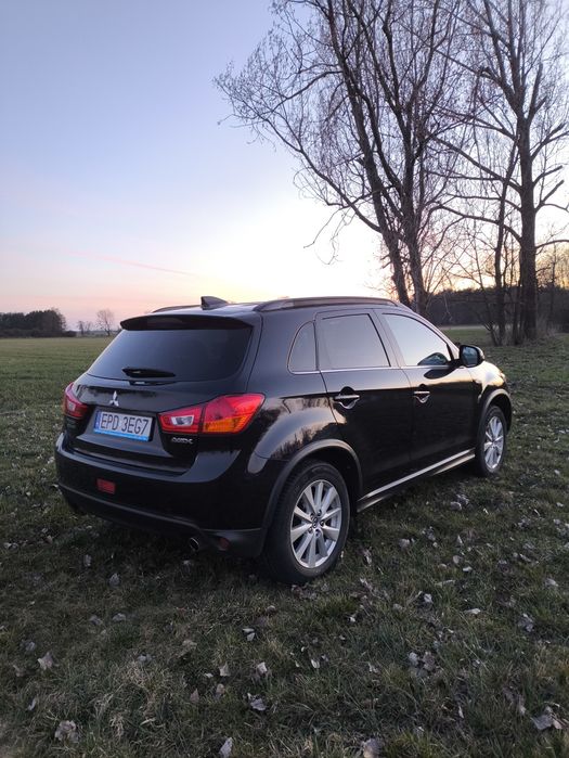 Sprzedam Mitsubishi ASX 1.6 benzyna 2017 rok