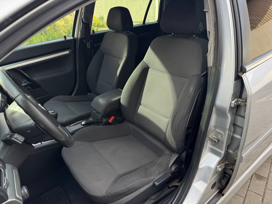 Продам Opel Vectra рест 2007 1.9 д