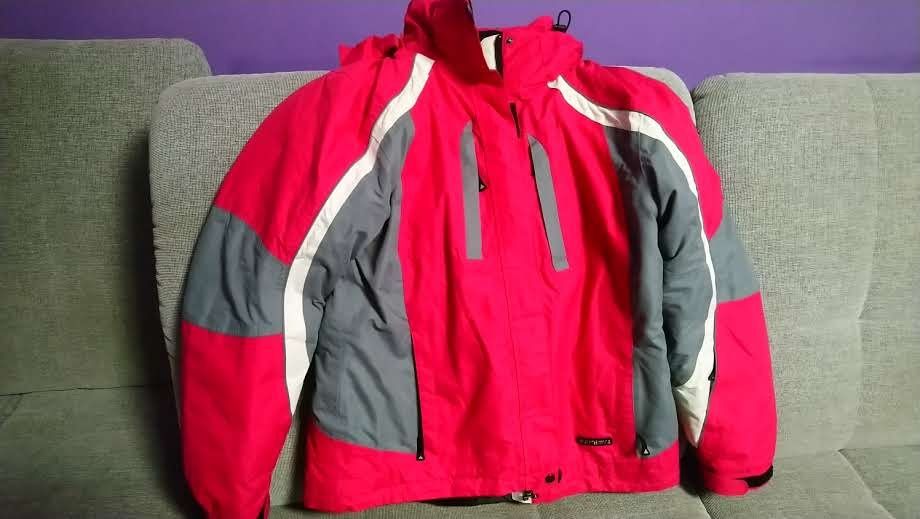 Do sprzedania Damska Kurtka Narciarska