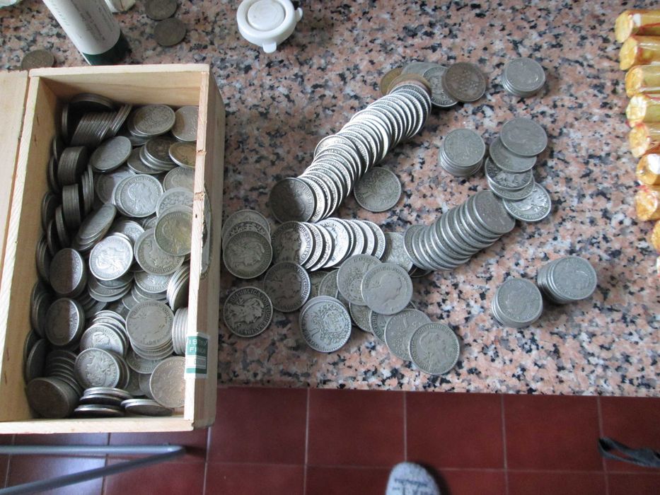 moedas de Escudo