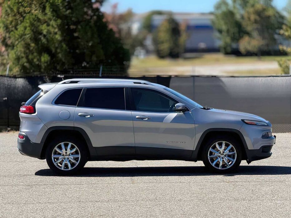 Jeep Cherokee Limited      2015