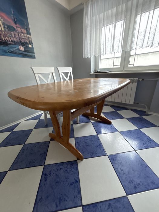 Stół sosnowy, rozsuwany