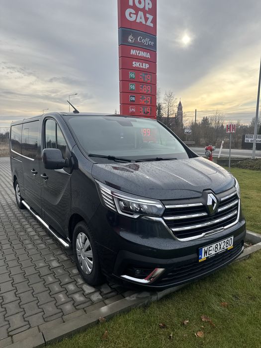 Wynajem busa 9 osobowego