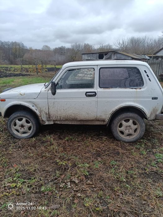 Продам Ниву.на газу