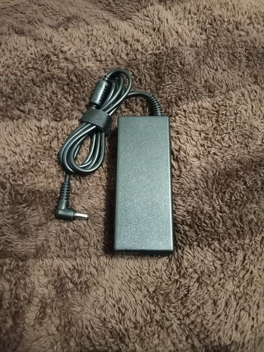 Блок живлення Asus Уцінка