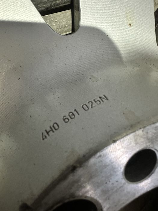 Диск Audi оригінальний кований R 20 поштучно