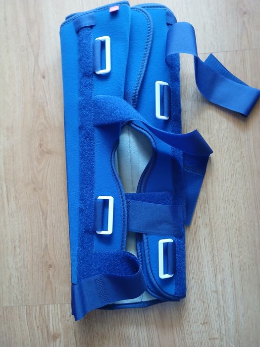 Tala imobilizador de perna e joelho