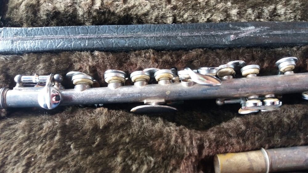 Флейта-пикколо(малая флейта)