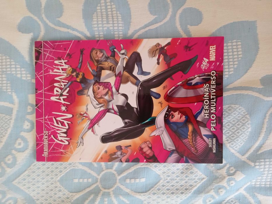 Banda desenhada Marvel e DC