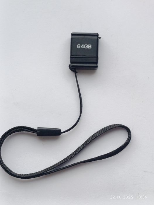 Usb накопичувач 64gb