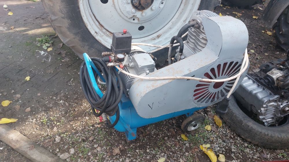 Компрессор со243 380в 500л/мин.