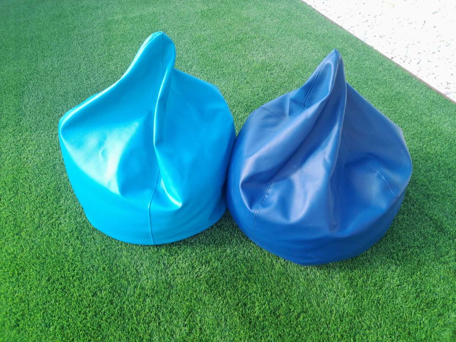 Puff`s azuis decorativos