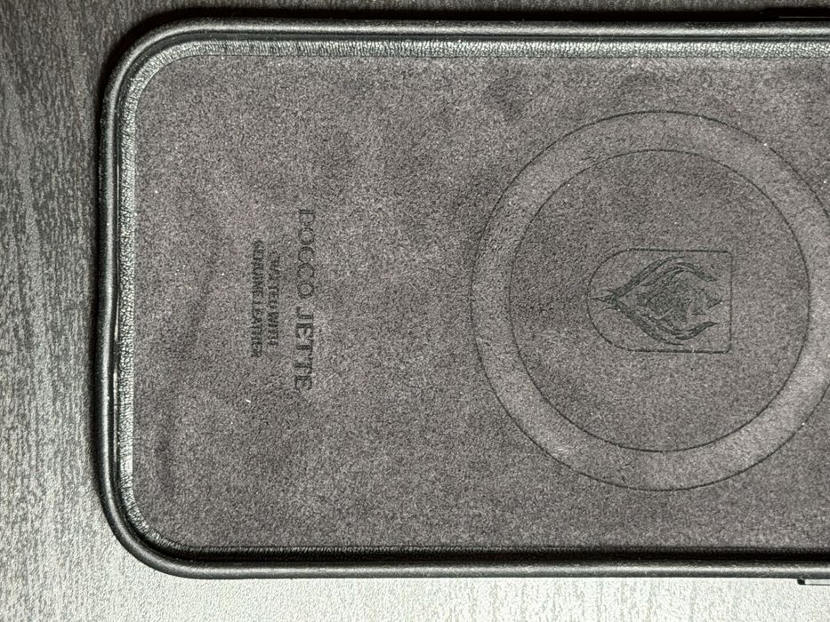 Capa de pele MagSafe para iPhone 13 Pro Max