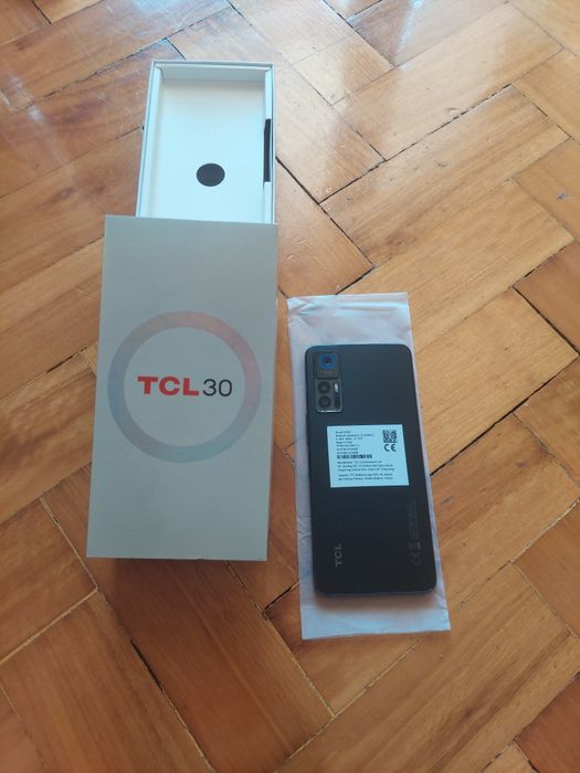 TCL 30 em perfeito estado