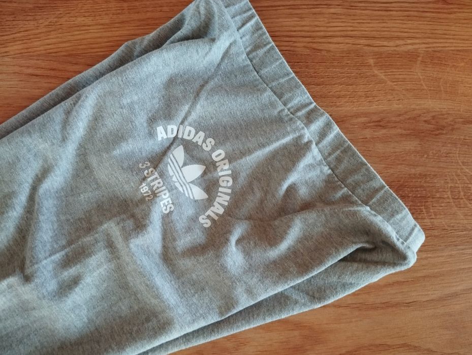 Szare sportowe leginsy damskie xs adidas