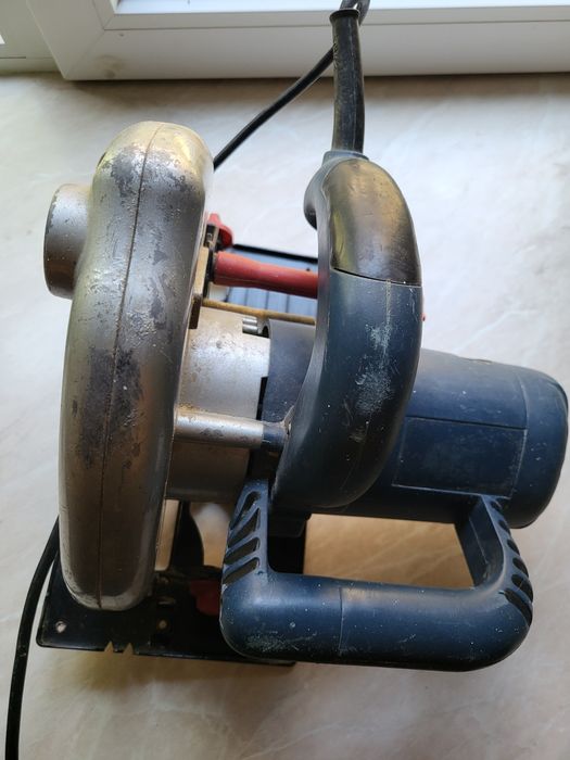 Ручна циркулярна пила