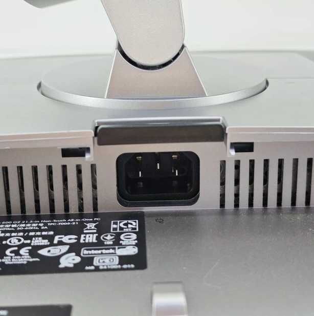 Сенсорний моноблок 22' HP 600 G2 (I5-6Gen/16/Gb128SSD) без підставки!