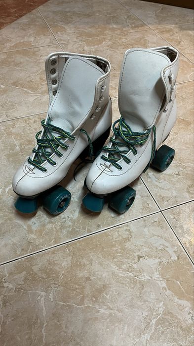 Patins de dança da S’MOKLES