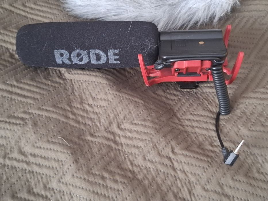 Microfone Rode Videomic com deadcat
