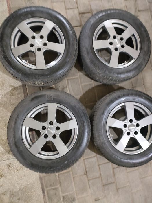 Диски R16. З зимовими шинами. 6,5J-16H2  114.3