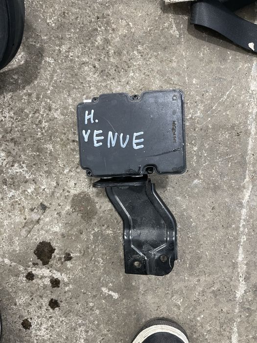 Блок управління abs hyundai venue
