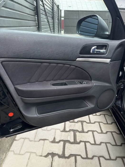 Автомобіль Alfa Romeo 159 1.9D