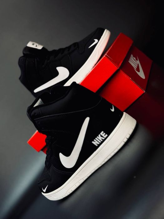 Высокие ккды на зиму nike jordan retro/ кросівки найк джордан з хутром