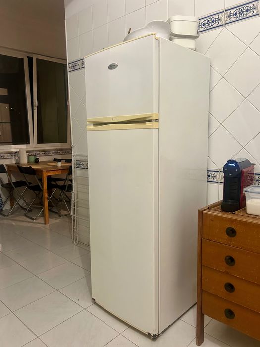 Frigorífico Whirlpool Combinado - Excelente Estado
