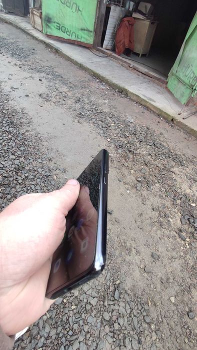 Samsung  S22  (Офіційний)