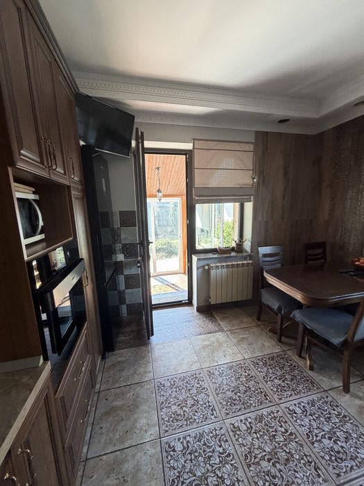 Продається будинок з ремонтом - Рясне - Руське - Фуджикура