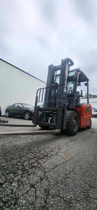 Empilhador 3500kg! Novo! Bateria lítio! Garantia!