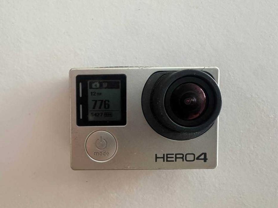 GoPro HERO4 Silver + 2 Baterias + Cartão 64GB + Acessórios