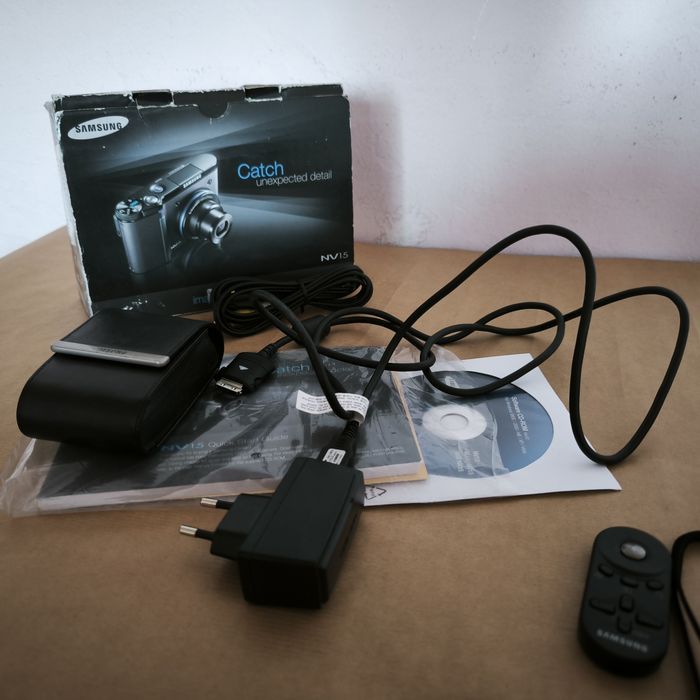 Sprzedam aparat Samsung NV15 CCD 10.1MP. Uszkodzony (opis)