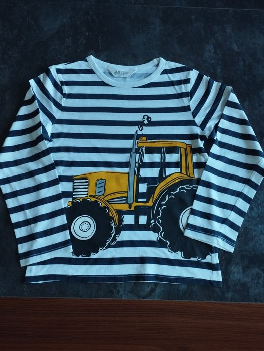 T-shirt m/comp. T.6/8 da H&M ótimo estado
