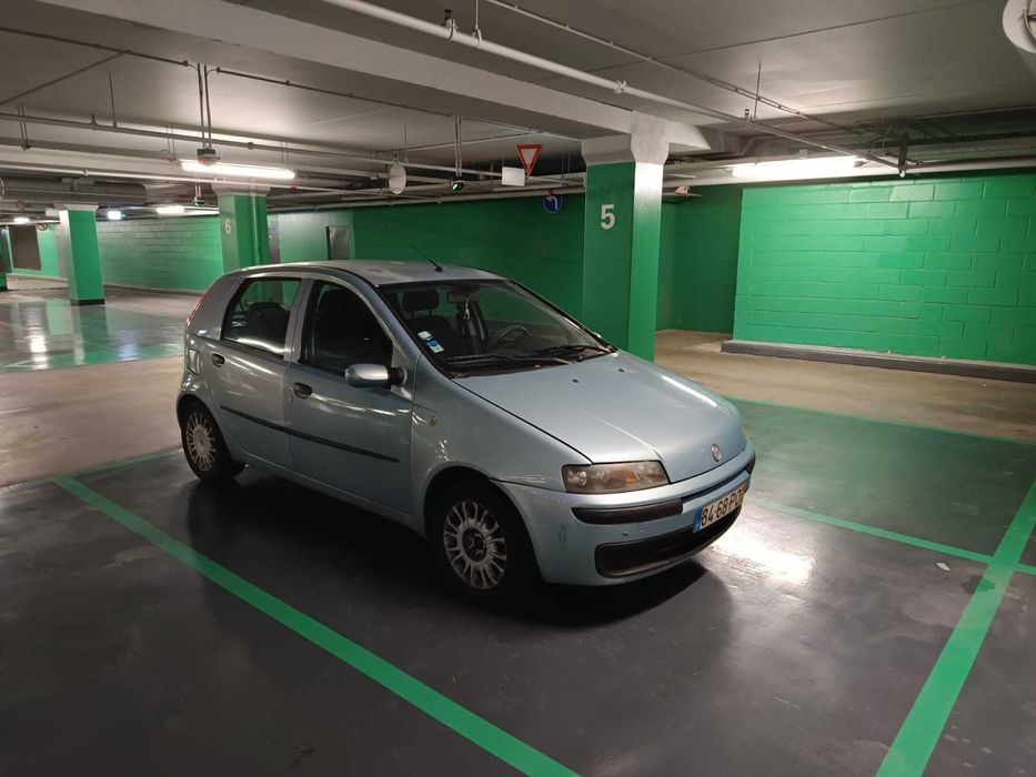Fiat Punto ano 2000 1.2 gasolina